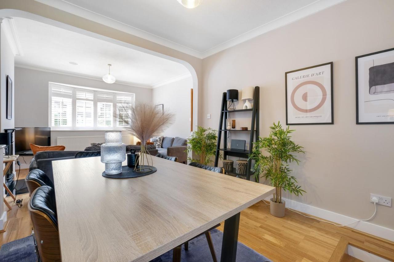Luxury 3 Bedroom 2 Bathroom House, Fulham By 360Stays Лондон Экстерьер фото
