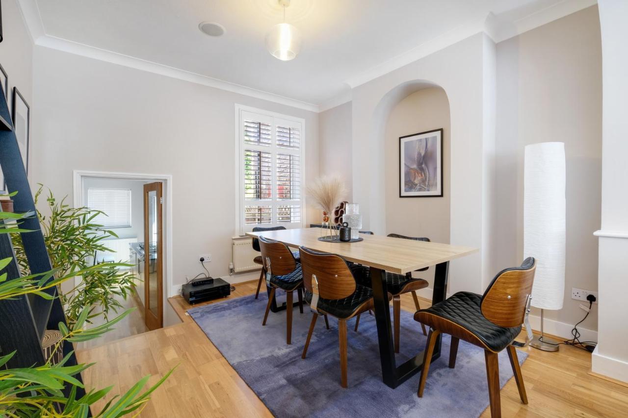 Luxury 3 Bedroom 2 Bathroom House, Fulham By 360Stays Лондон Экстерьер фото