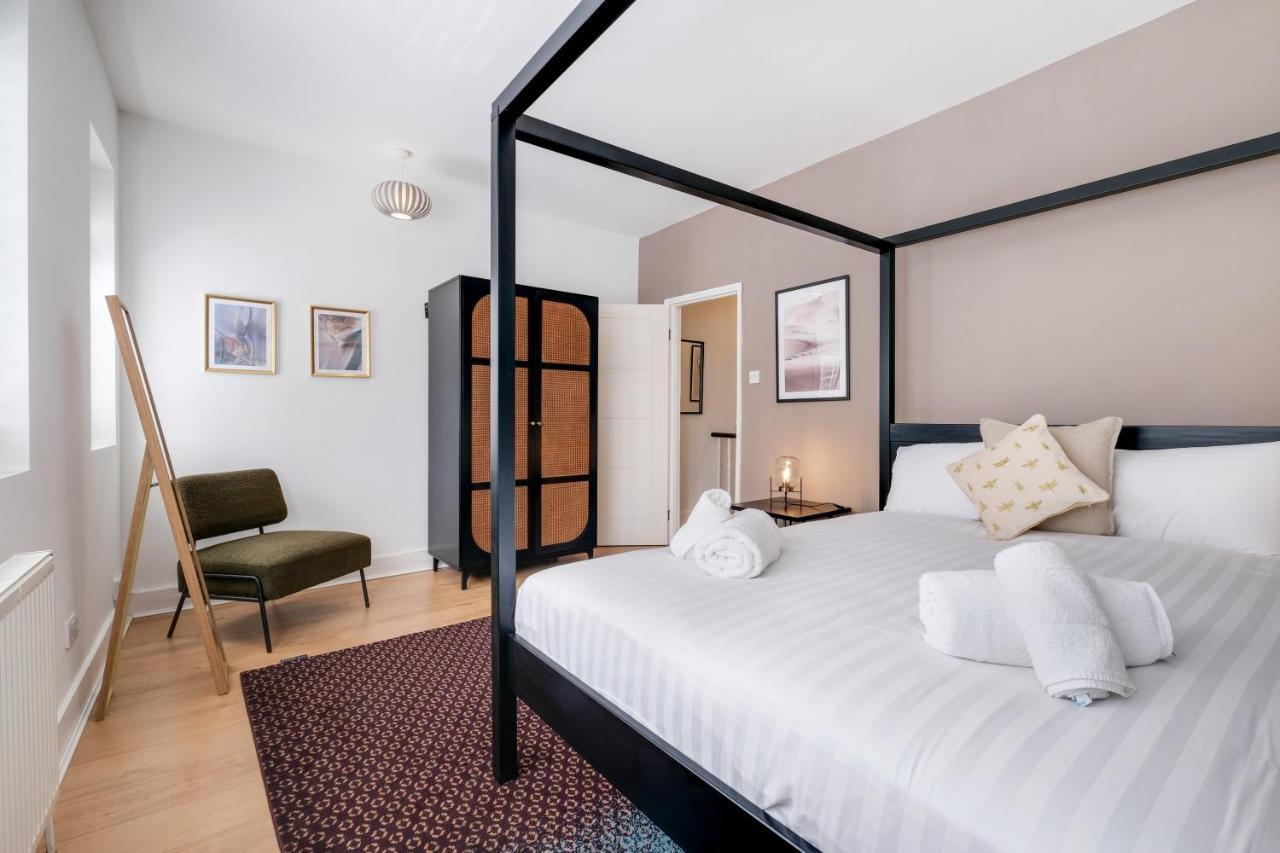 Luxury 3 Bedroom 2 Bathroom House, Fulham By 360Stays Лондон Экстерьер фото