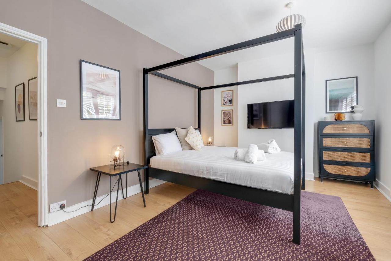 Luxury 3 Bedroom 2 Bathroom House, Fulham By 360Stays Лондон Экстерьер фото