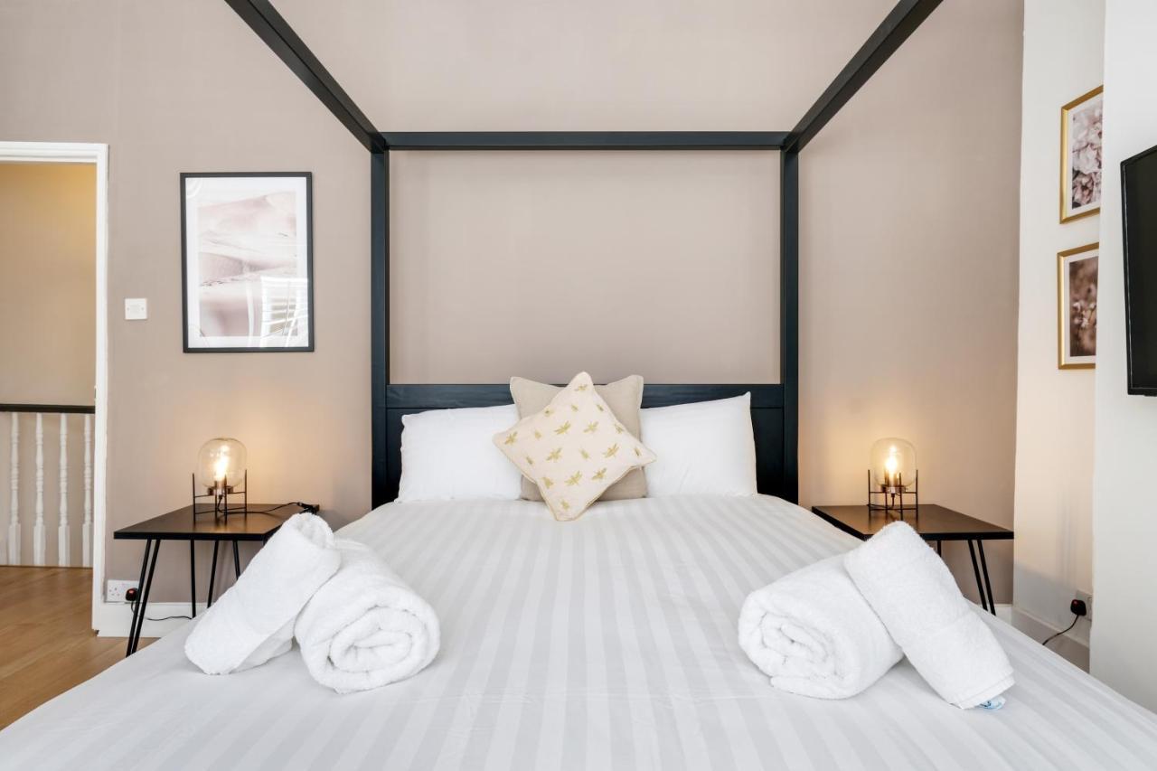 Luxury 3 Bedroom 2 Bathroom House, Fulham By 360Stays Лондон Экстерьер фото