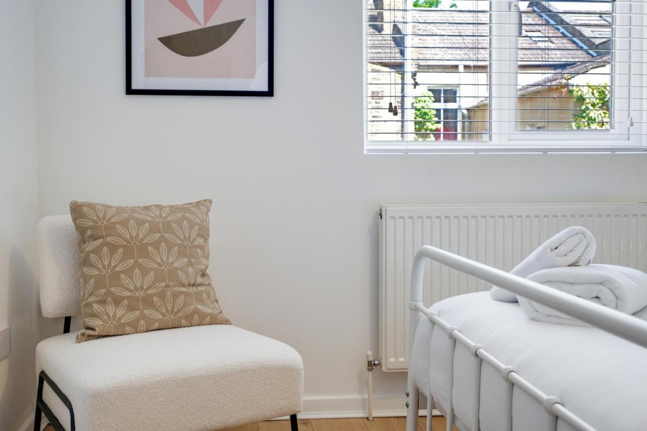 Luxury 3 Bedroom 2 Bathroom House, Fulham By 360Stays Лондон Экстерьер фото